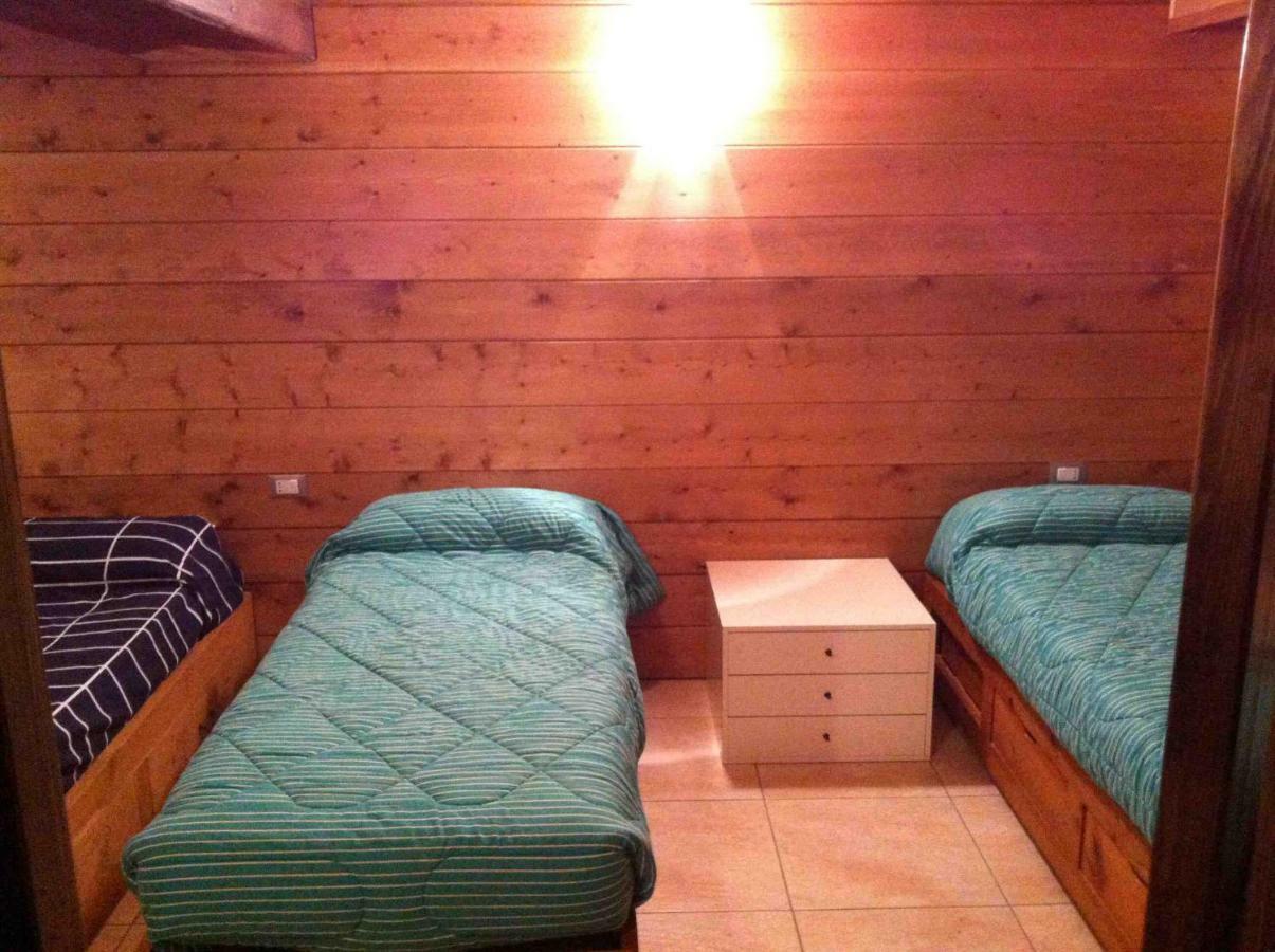 Chez Soi Taverna Alloggio A Courmayeur Dış mekan fotoğraf